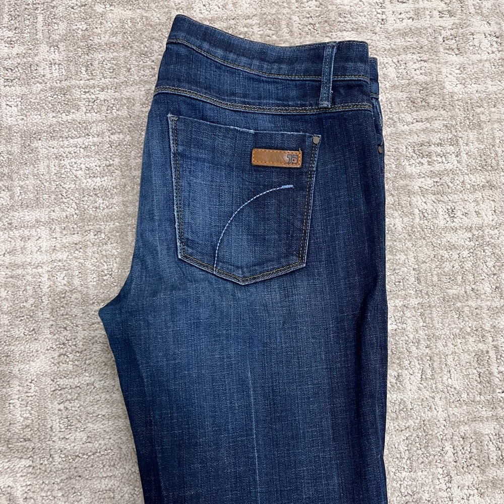 Joe’s Jeans Size 29. Fit: Petite Provocateur